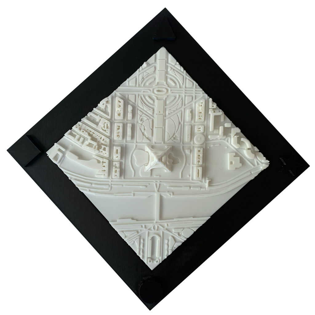 Eiffel Tower & Surroundings